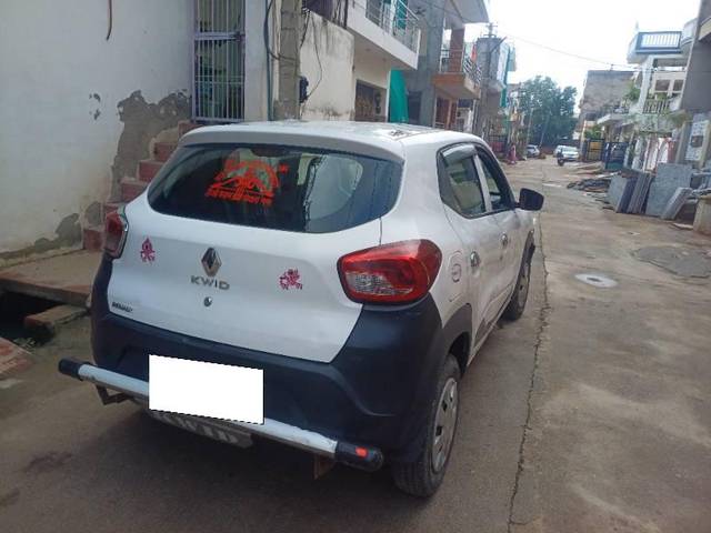 https://images10.gaadi.com/usedcar_image/4642553/original/processed_cd214b5b-bca2-477f-b459-bb947308d7a3.jpg?imwidth=6400