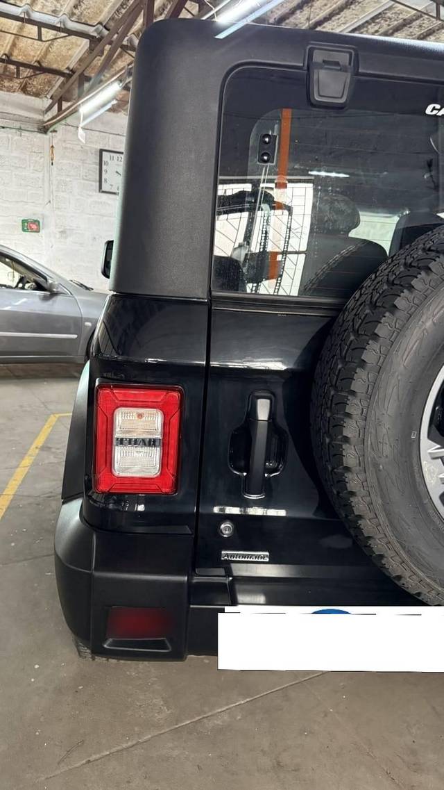 https://images10.gaadi.com/usedcar_image/4642571/original/processed_d3b5e2eb8cde63751f18b079117615bd.jpeg?imwidth=6402