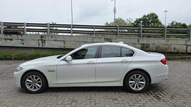 https://images10.gaadi.com/usedcar_image/4642602/original/processed_afa6f29dff0cbdecb8361f1550aa29c4.jpeg?imwidth=6401