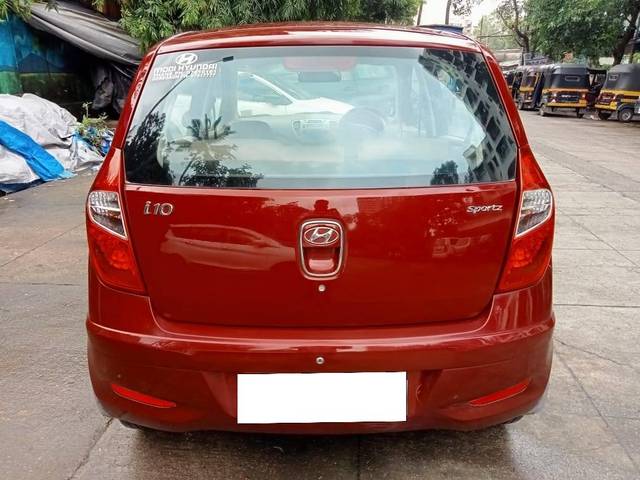 https://images10.gaadi.com/usedcar_image/4642658/original/processed_5e4ff98224cc1fb1fd3f6351a4a31d16.jpeg?imwidth=6402