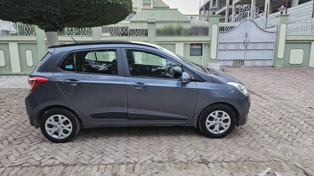 https://images10.gaadi.com/usedcar_image/4642668/original/processed_3894202886c88cdac792455b7dfe9752.jpg?imwidth=6401