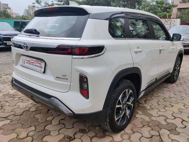 https://images10.gaadi.com/usedcar_image/4642682/original/processed_2b43b3a02c683bc16ed30788fa45b45d.jpeg?imwidth=6402