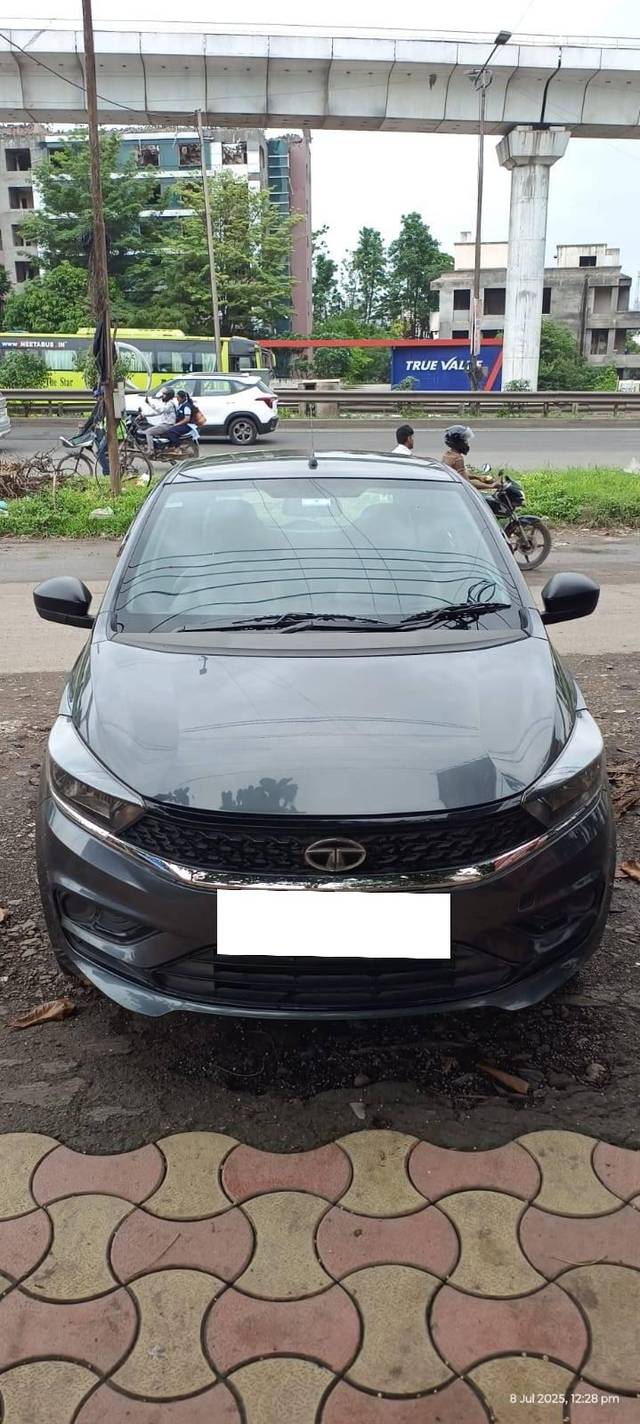 https://images10.gaadi.com/usedcar_image/4642699/original/processed_da6825222869cb7db052256d2e9b1161.jpg?imwidth=6400
