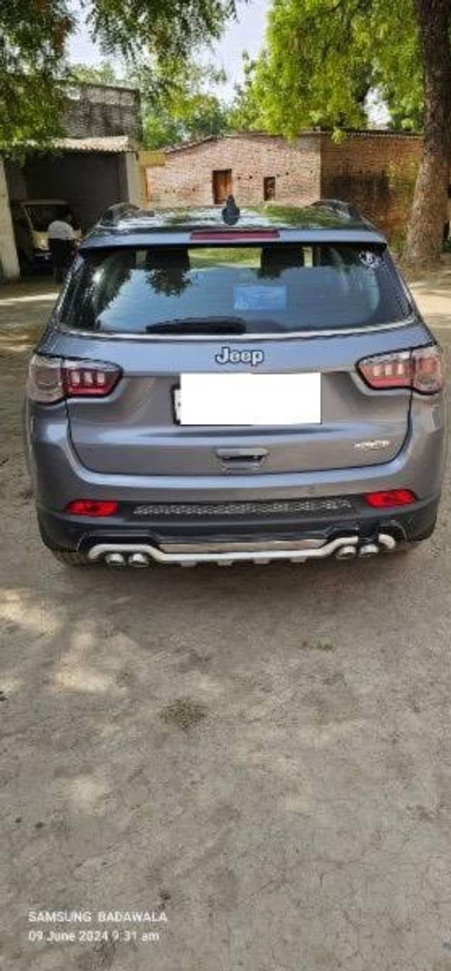 https://images10.gaadi.com/usedcar_image/4642732/original/processed_57e29ec3-605b-48bc-a85e-0f655a9ddbe4.jpeg?imwidth=6400