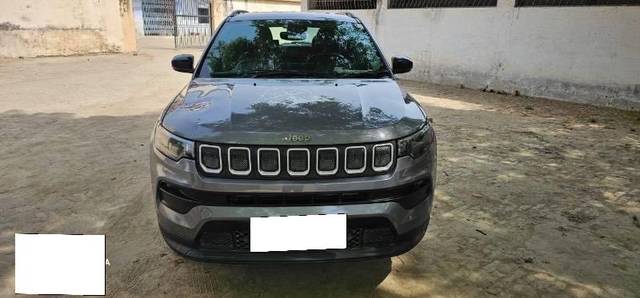 https://images10.gaadi.com/usedcar_image/4642732/original/processed_a042fa1a-63f6-4f8f-b66b-1e1be9cf2d93.jpeg?imwidth=6402