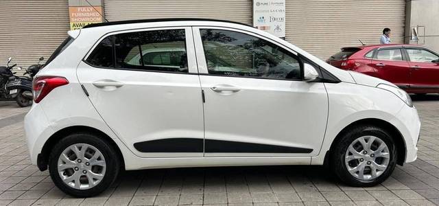 https://images10.gaadi.com/usedcar_image/4642797/original/processed_96596570c60c25b32c04b076ea819508.jpg?imwidth=6401