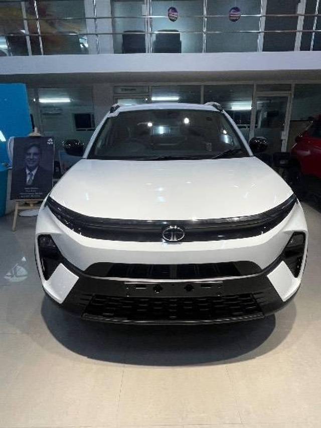https://images10.gaadi.com/usedcar_image/4642833/original/processed_0e01829c-49f0-4d5a-b64c-d61f9beee831.jpeg?imwidth=6400