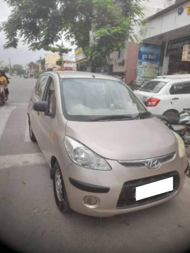 https://images10.gaadi.com/usedcar_image/4642836/original/processed_5a99c80e-1fc0-4906-9606-7ffd8b02e0aa.jpg?imwidth=6400