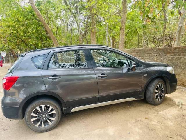 https://images10.gaadi.com/usedcar_image/4642996/original/processed_83877bbe-fe52-4272-ba11-65325d8c470f.jpg?imwidth=6401
