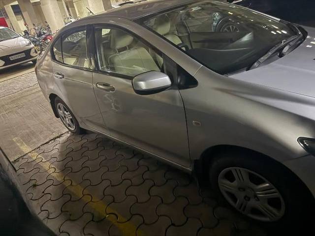 https://images10.gaadi.com/usedcar_image/4643080/original/processed_75a4e690-cec5-44e9-9239-fd001b3df8d2.jpeg?imwidth=6401