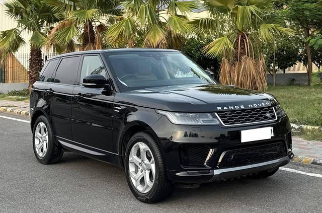 https://images10.gaadi.com/usedcar_image/4643086/original/processed_9ba3745c2e1ba4c2e6785784cbac7996.jpeg?imwidth=6400