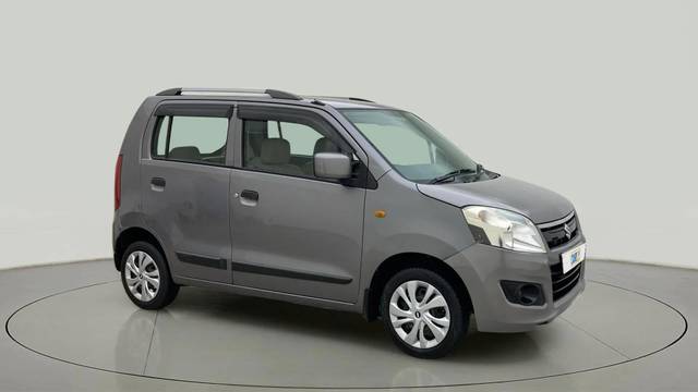 https://images10.gaadi.com/usedcar_image/4643113/original/43fd139fd481fa3d130a4bcc764a0bad.jpg?imwidth=6400