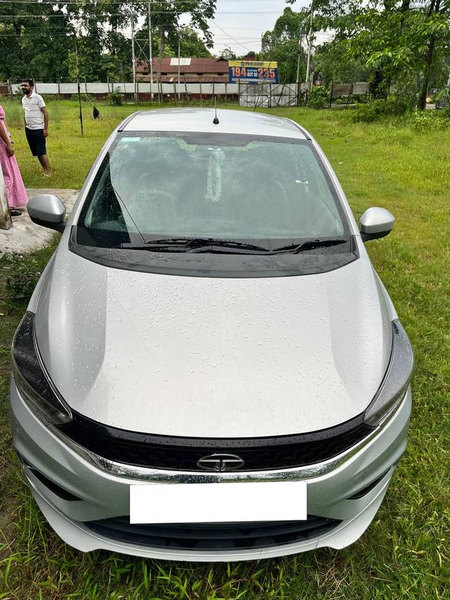 https://images10.gaadi.com/usedcar_image/4643186/original/processed_1d9f8149-b838-4fd2-bc54-a9c0840faeb6.jpeg?imwidth=6400