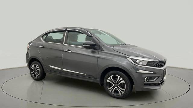 https://images10.gaadi.com/usedcar_image/4643404/original/5969f875ef722c284b61fb9a4f457a74.jpg?imwidth=6400