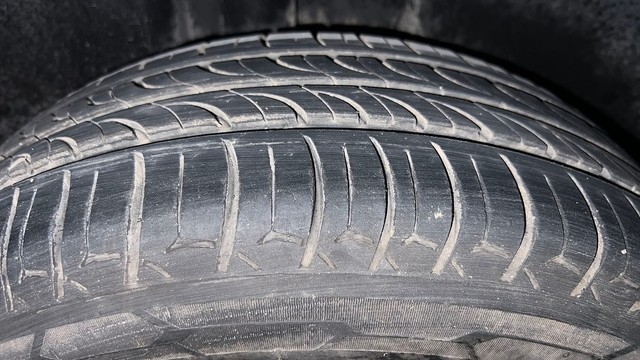 Second-hand 2016 Volkswagen Vento Petrol Highline AT for sale in New Delhi-25