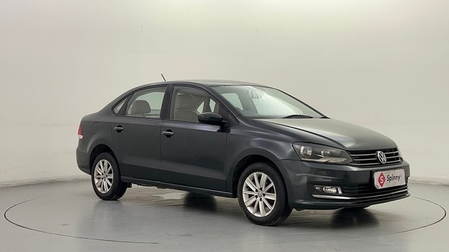 Second-hand 2016 Volkswagen Vento Petrol Highline AT for sale in New Delhi-1