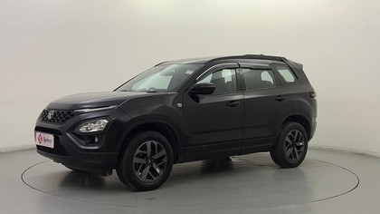 2022 Tata Safari XZ Plus Dark Edition