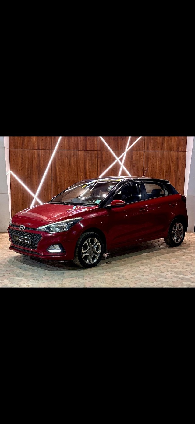 Second-hand 2018 Hyundai i20 1.4 Asta Dual Tone for sale in Madurai-2