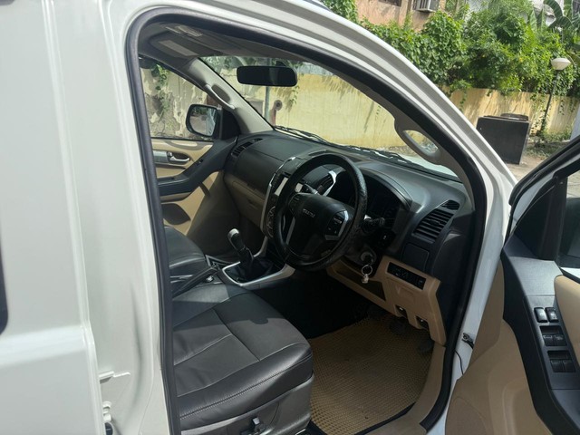 Second-hand 2018 Isuzu D-Max High for sale in New Delhi-11