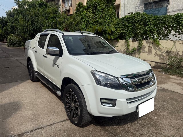 Second-hand 2018 Isuzu D-Max High for sale in New Delhi-10