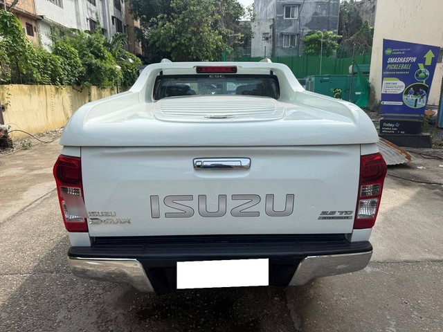 Second-hand 2018 Isuzu D-Max High for sale in New Delhi-2