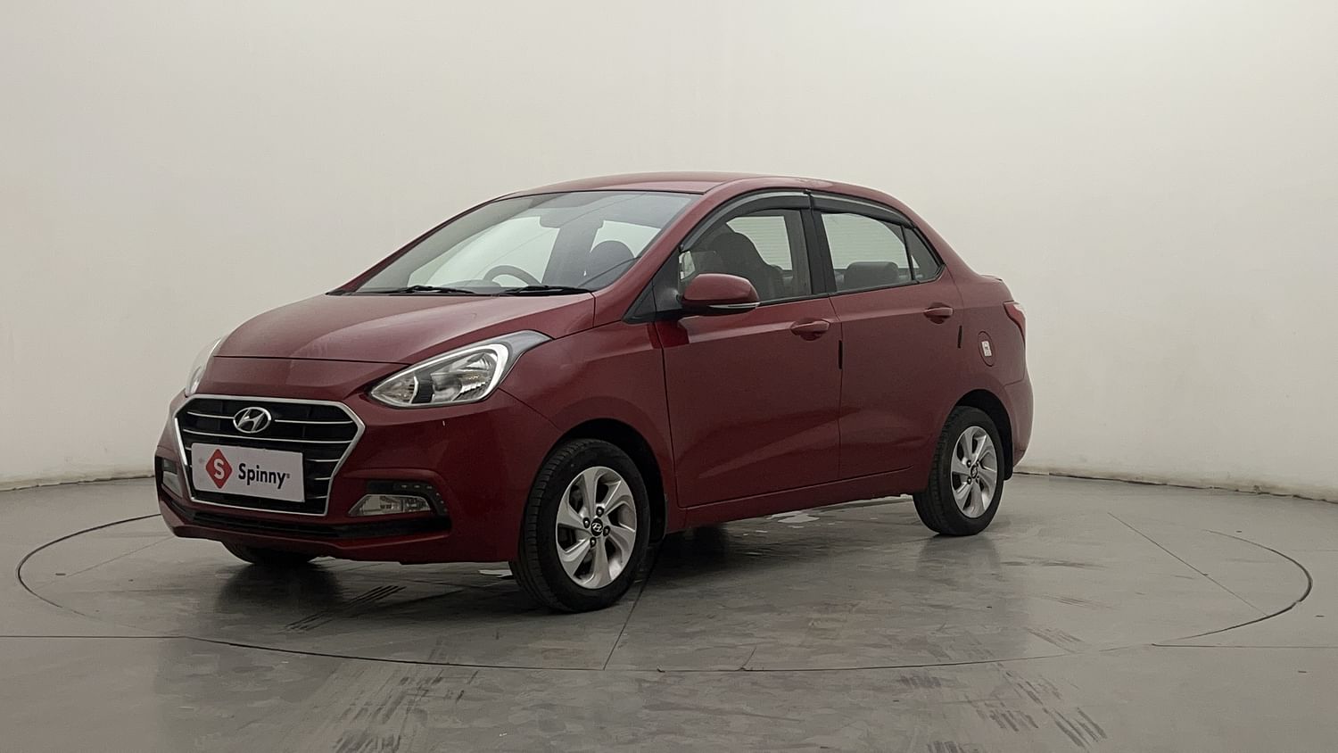 used-hyundai-xcent-petrol-car-in-hyderabad-2018-model-find-best