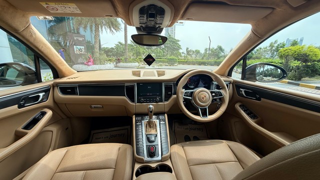 Porsche Macan 2L Second-hand 2017 Porsche Macan 2L for sale in New Delhi-20