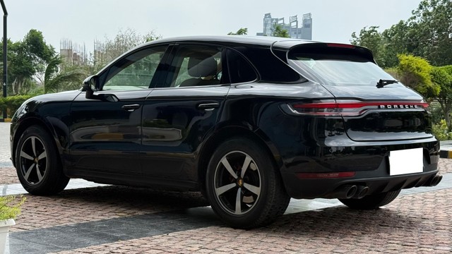 Porsche Macan 2L Second-hand 2017 Porsche Macan 2L for sale in New Delhi-25