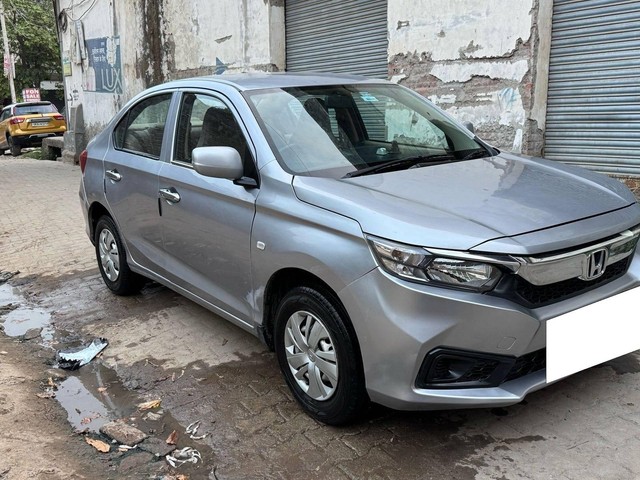 Second-hand 2018 Honda Amaze E Diesel BSIV for sale in Sambhal-13