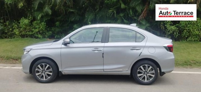 Second-hand 2022 Honda Amaze VX Petrol for sale in Hyderabad-4