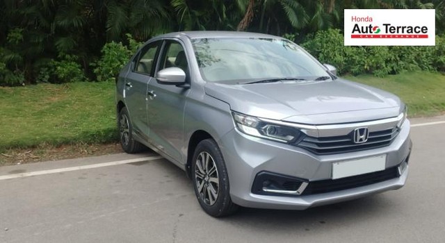 Second-hand 2022 Honda Amaze VX Petrol for sale in Hyderabad-1