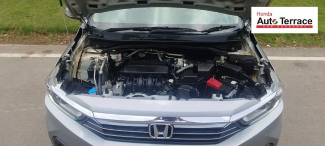 Second-hand 2022 Honda Amaze VX Petrol for sale in Hyderabad-12