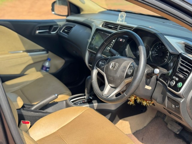 Second-hand 2019 Honda City i-VTEC CVT ZX for sale in Khordha-9