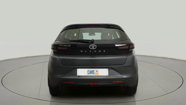 Tata Altroz XZ Diesel Second-hand 2021 Tata Altroz XZ Diesel for sale in Noida-3
