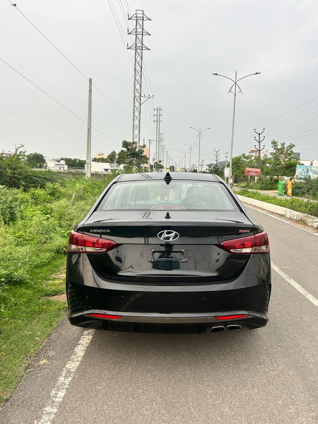 Hyundai Verna SX Opt Turbo Second-hand 2022 Hyundai Verna SX Opt Turbo for sale in Warangal-2