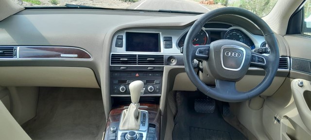 Second-hand 2009 Audi A6 2.0 TDI for sale in Chennai-11