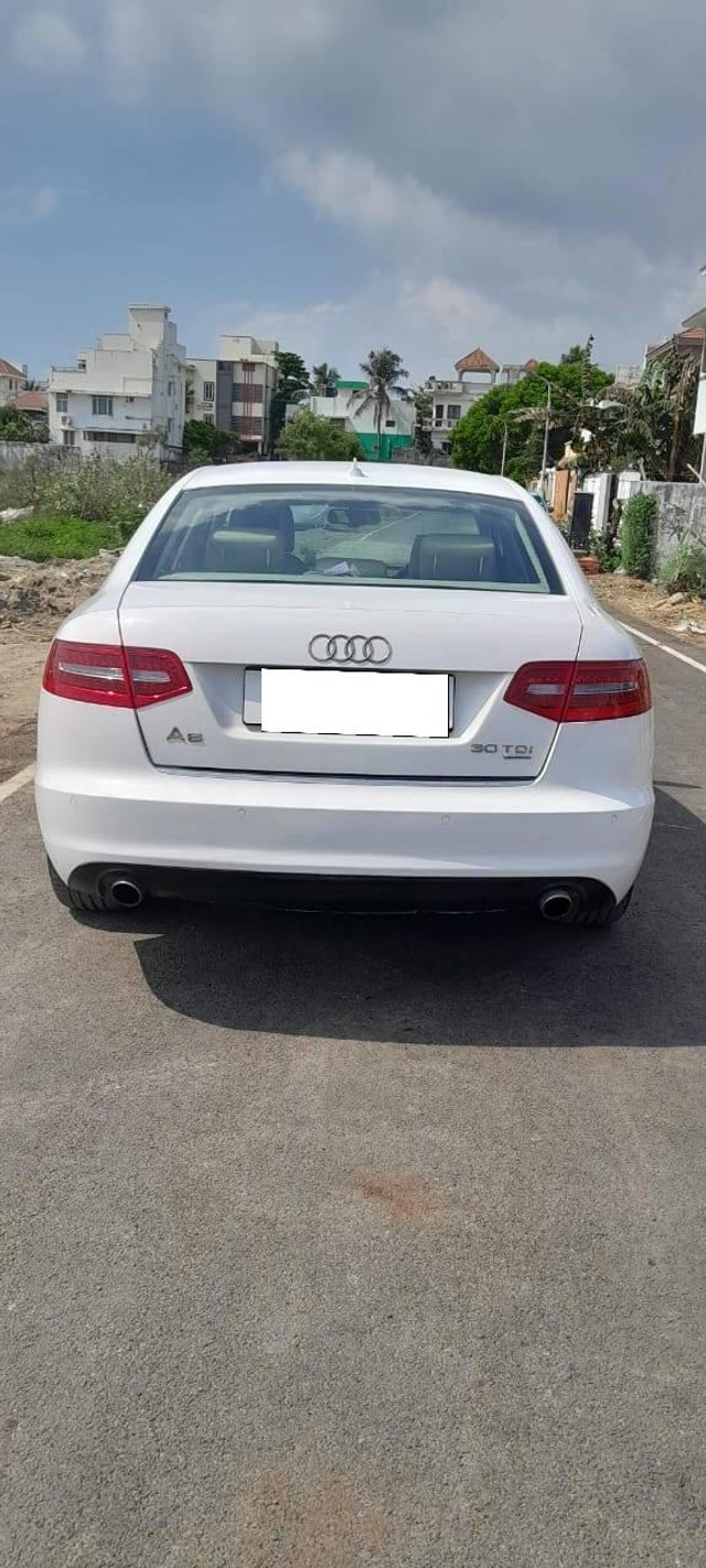 Second-hand 2009 Audi A6 2.0 TDI for sale in Chennai-14