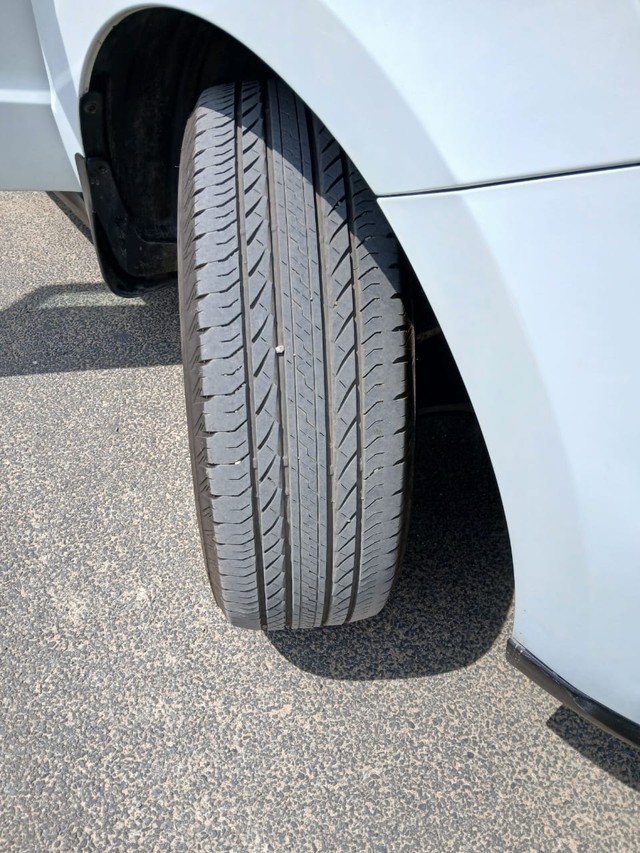 Second-hand 2013 Hyundai Santa Fe 4X2 for sale in Chennai-5