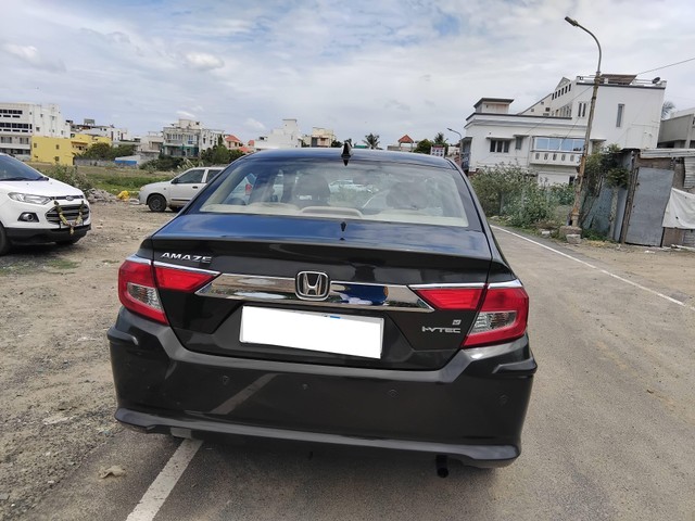 Second-hand 2018 Honda Amaze V CVT Petrol BSIV for sale in Chennai-1