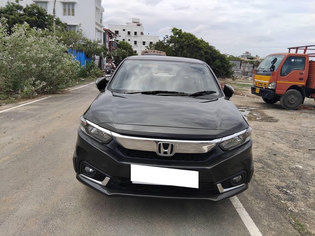 Second-hand 2018 Honda Amaze V CVT Petrol BSIV for sale in Chennai-2