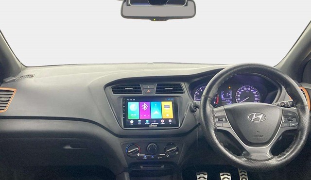 Second-hand 2015 Hyundai i20 Active 1.2 S for sale in Mumbai-10