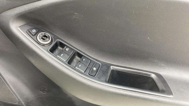 Second-hand 2015 Hyundai i20 Active 1.2 S for sale in Mumbai-17