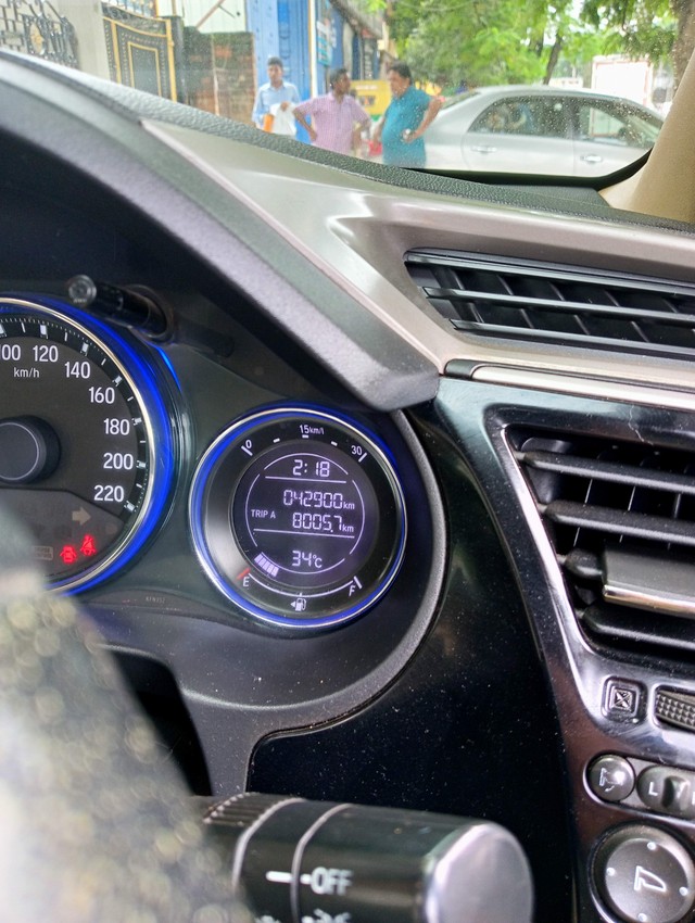 Second-hand 2016 Honda City i VTEC CVT VX for sale in Kolkata-12