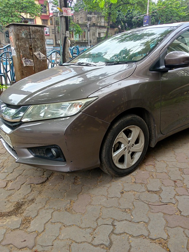 Second-hand 2016 Honda City i VTEC CVT VX for sale in Kolkata-6