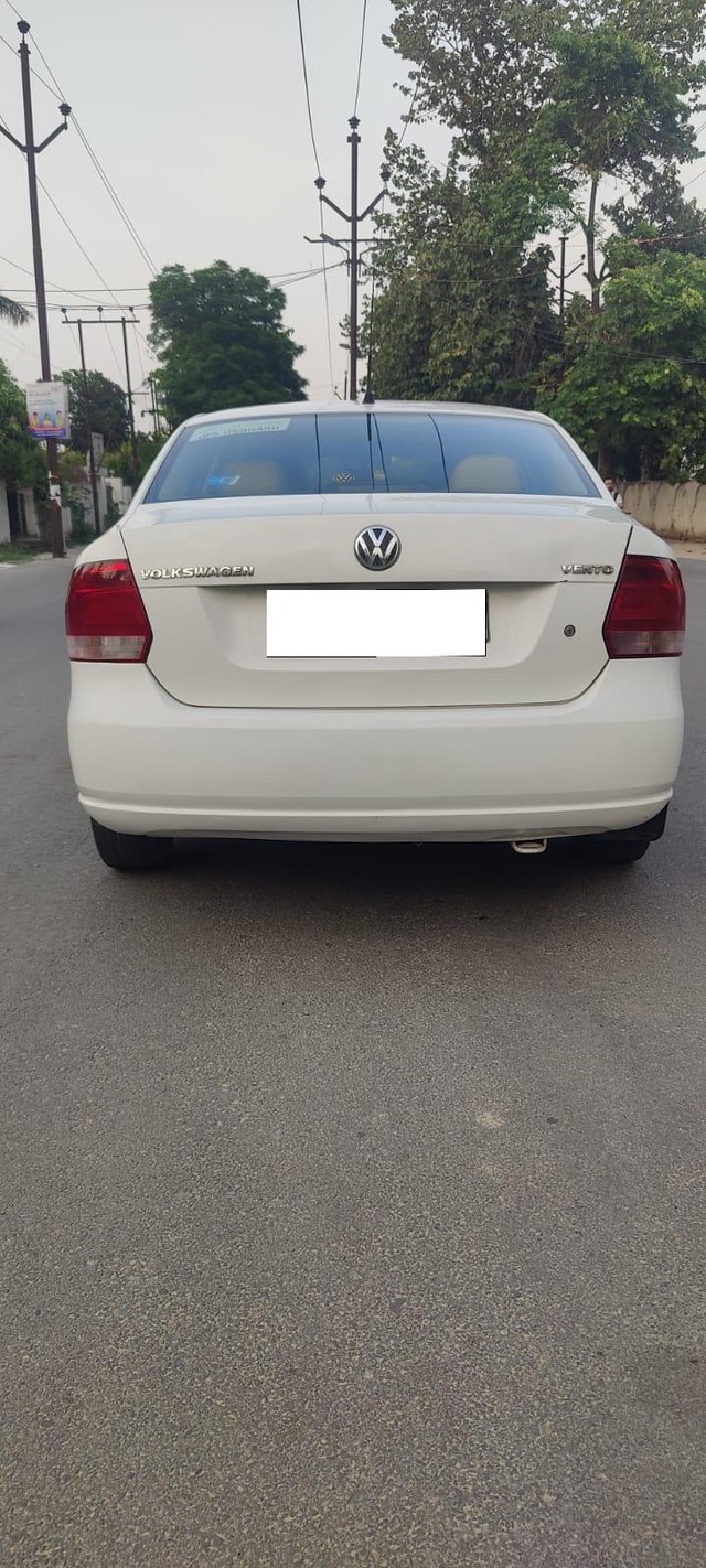 Second-hand 2010 Volkswagen Vento Petrol Breeze for sale in Moradabad-1