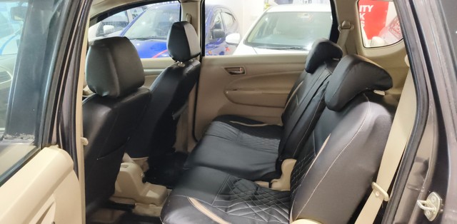 Second-hand 2016 Maruti Ertiga CNG VXI for sale in Kanpur-7