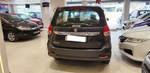 Second-hand 2016 Maruti Ertiga CNG VXI for sale in Kanpur-1