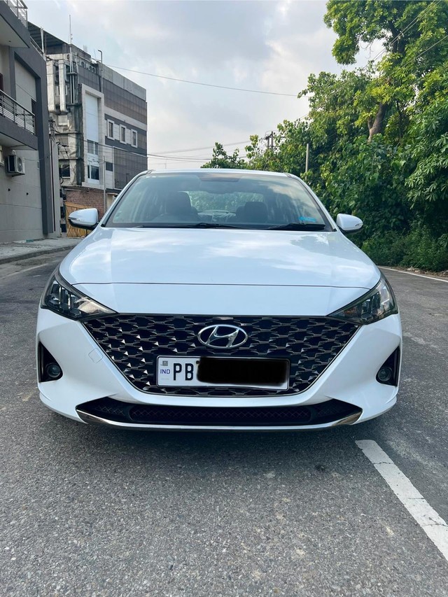 Second-hand 2021 Hyundai Verna SX Opt AT Diesel for sale in Ludhiana-17