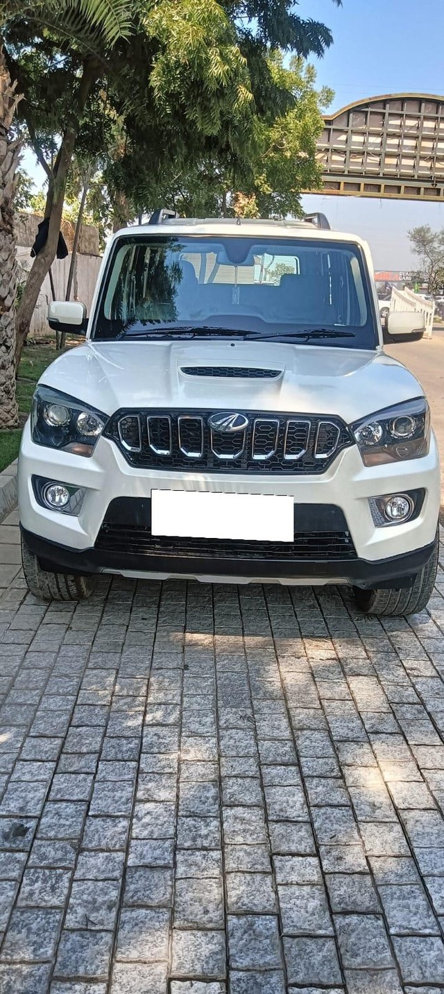 Second-hand 2018 Mahindra Scorpio S11 BSIV for sale in Ludhiana-5