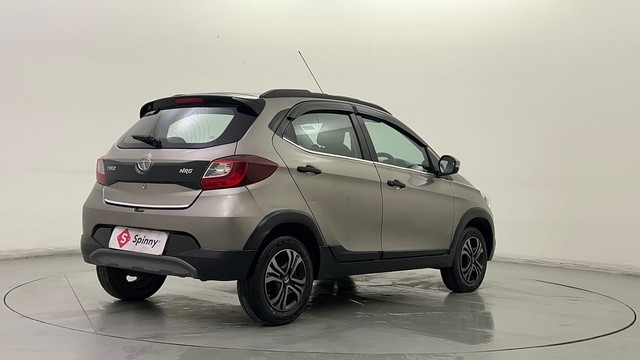 Second-hand 2018 Tata Tiago NRG Petrol for sale in New Delhi-3